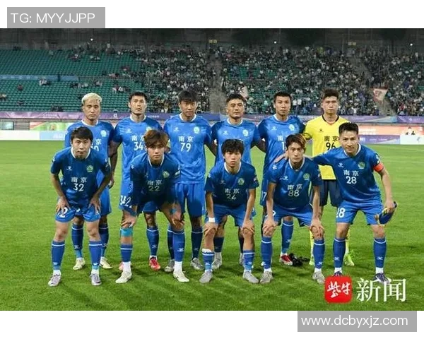 南京足球队在足球节奏排行榜中荣获第七名的精彩表现分析